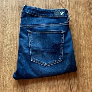 American Eagle super stretch Jeans
